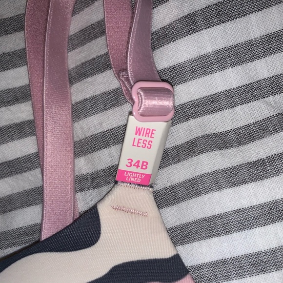 Where Everywhere Wireless / Lightly Lined Bra - Picture 3 of 7